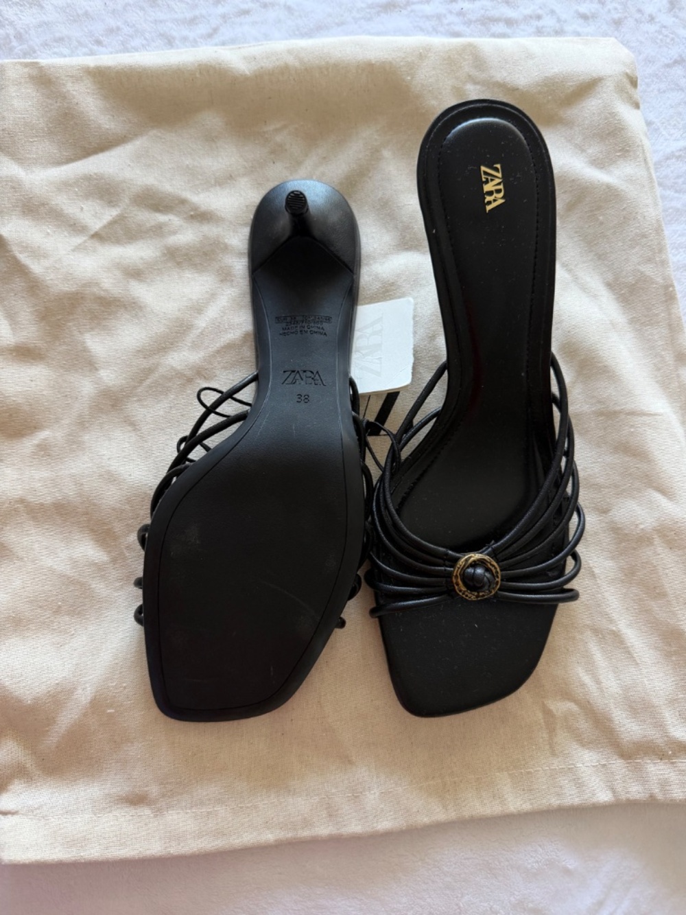 Sandals - Picture 7 of 7